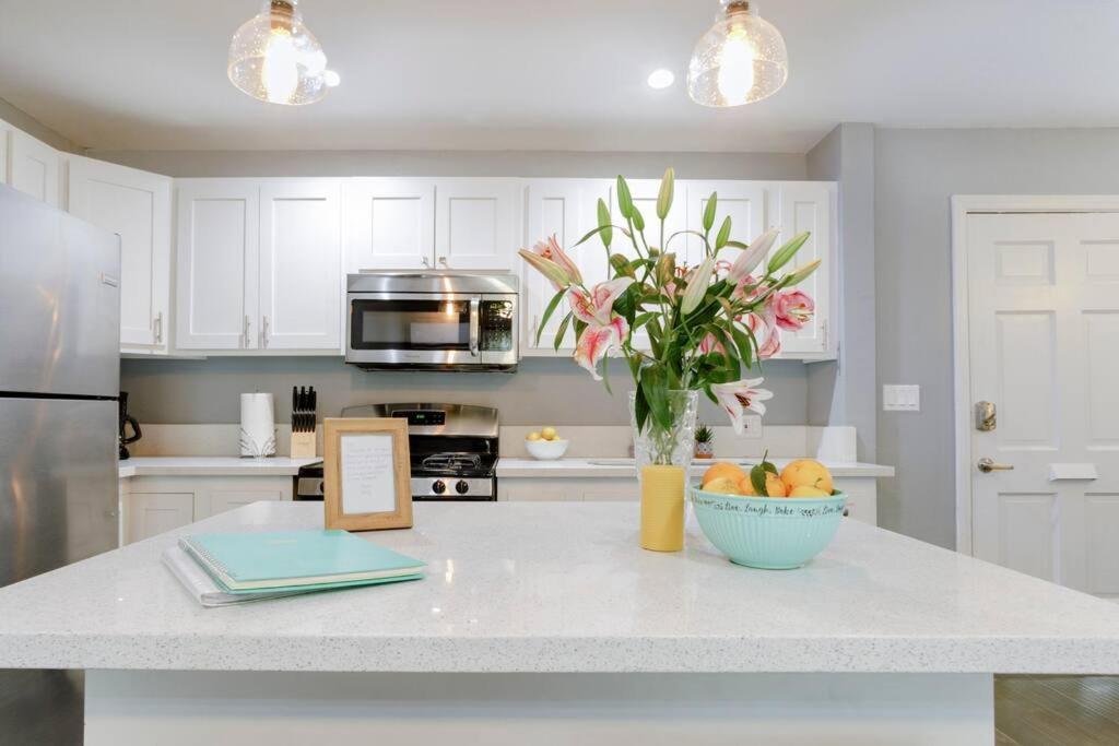 Apartment Located In Historic District Mins To Downtown, Beaches & Convention Center 长滩 外观 照片